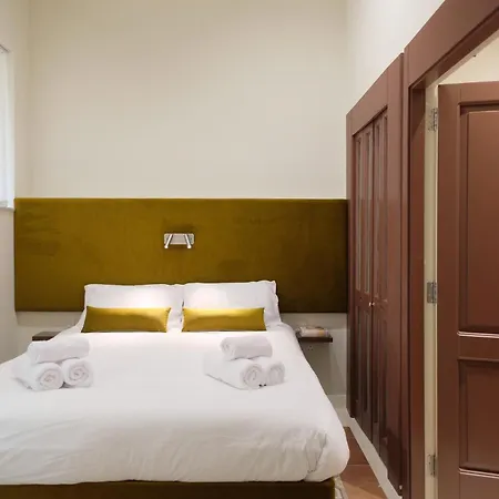 Collection - St Dominic Steps Appartamento