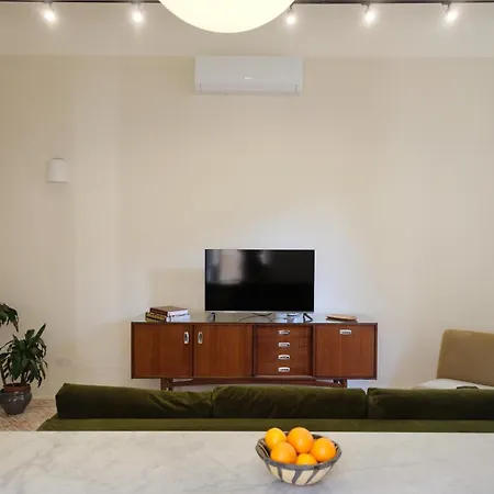 St Dominic Steps - In Apartament Valletta
