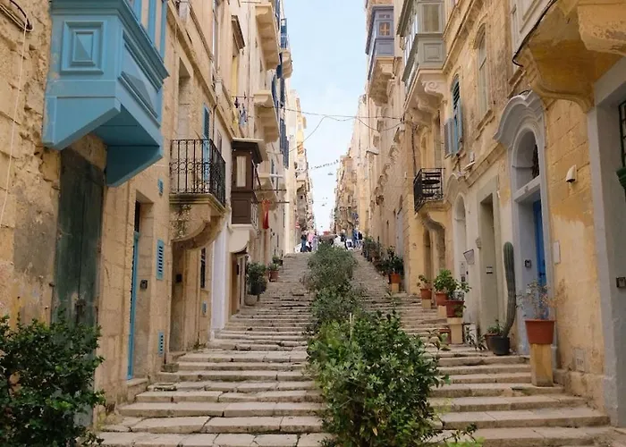 Collection - St Dominic Steps * La Valletta