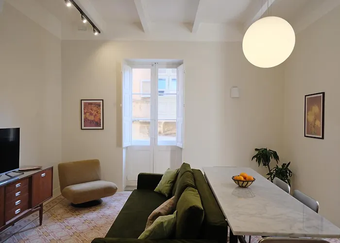 Collection - St Dominic Steps Appartamento *